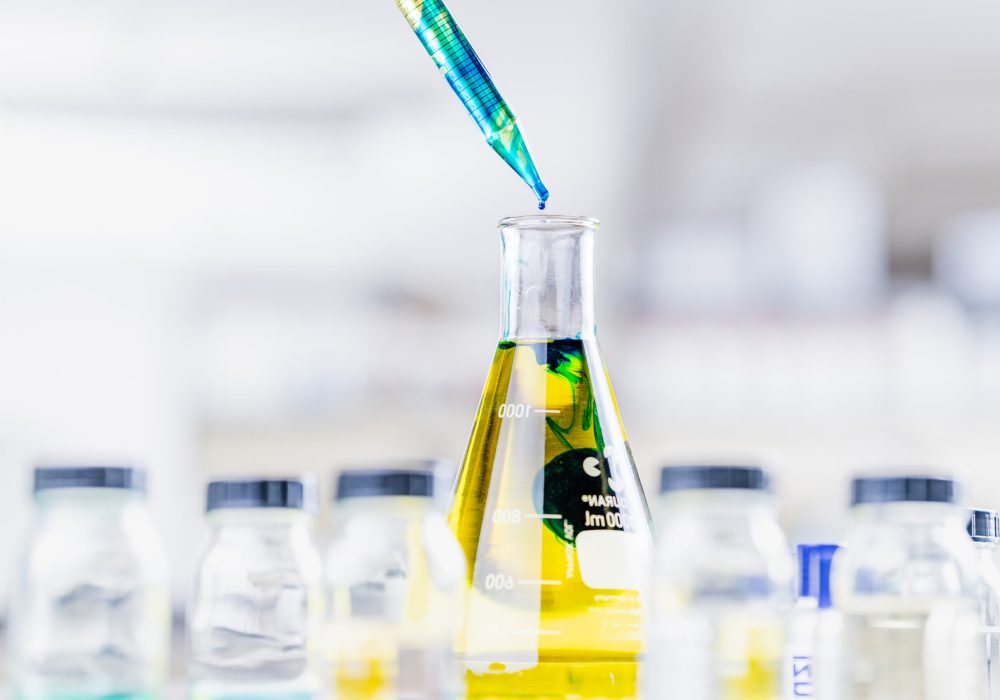 chemie-gelb